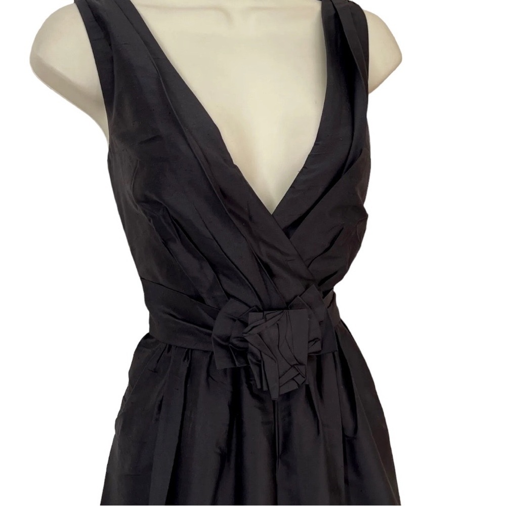White House Black Market 100% Silk Fit Flare Sleeveless Taffeta Cocktail Dress 8